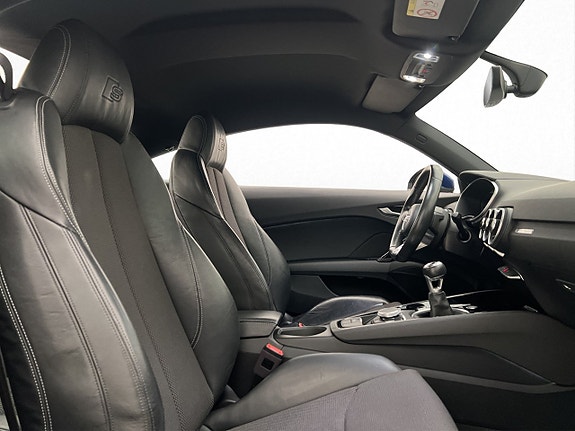 Audi TT 21 of 28