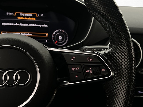 Audi TT 18 of 28