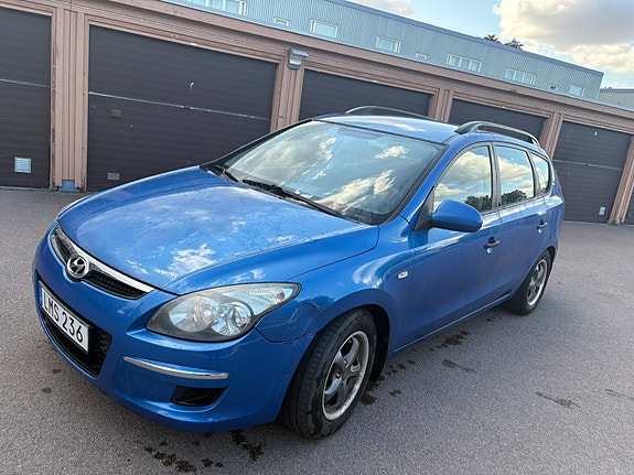 Hyundai i30 3 of 9