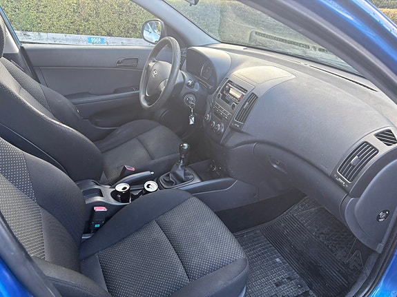 Hyundai i30 6 of 9