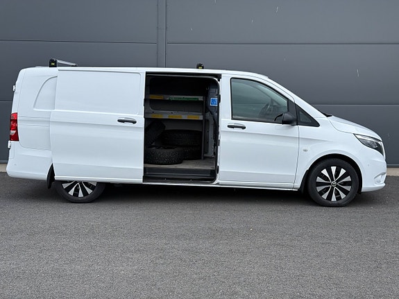 Mercedes-Benz Vito 119 3 of 27