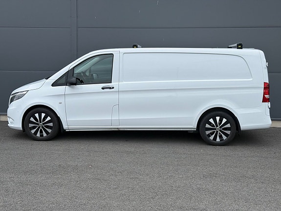Mercedes-Benz Vito 119 13 of 27