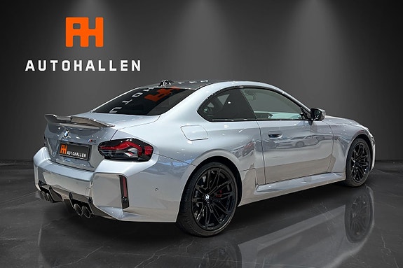 BMW M2 10 of 28