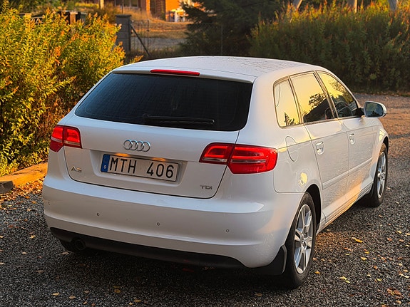 Audi A3 4 of 8