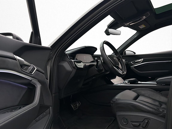 Audi Q8 e-tron 9 of 30