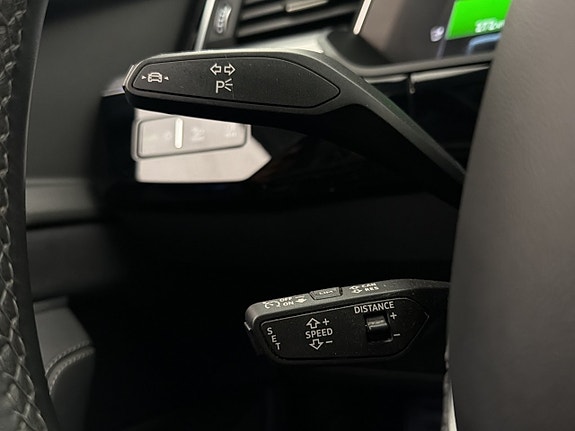 Audi Q8 e-tron 21 of 30