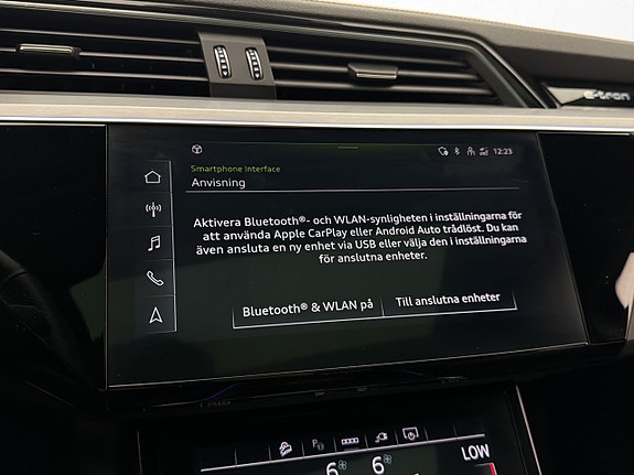Audi Q8 e-tron 26 of 30