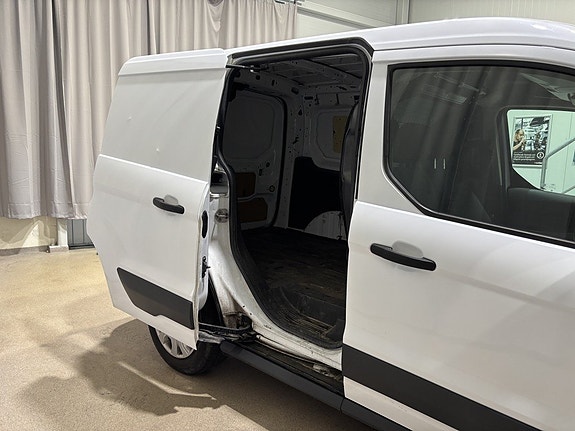 Ford Transit Connect 23 of 25