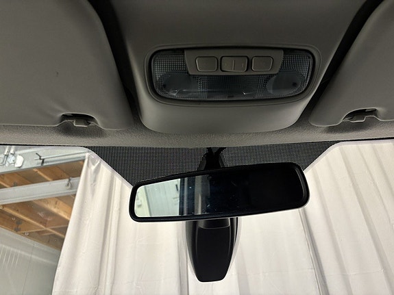 Ford Transit Connect 19 of 25