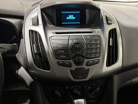 Ford Transit Connect 11 of 25