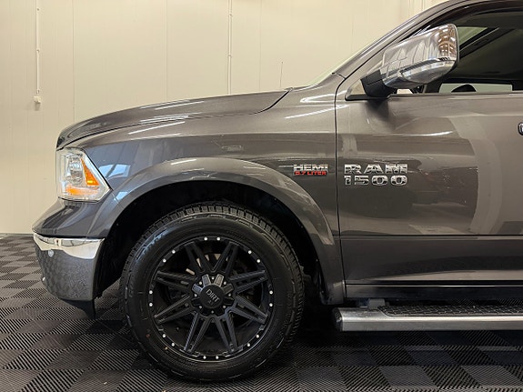 Dodge RAM 1500 8 of 30