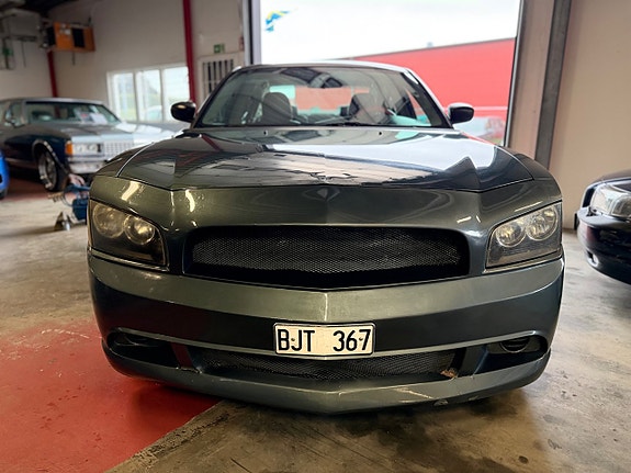 Dodge Charger 9 of 10