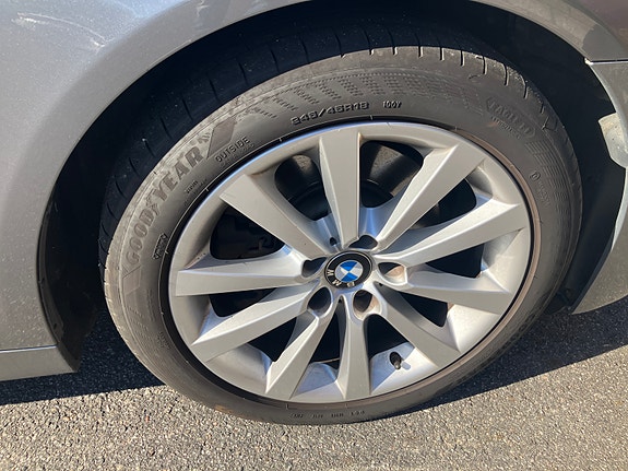 BMW 520d 8 of 11