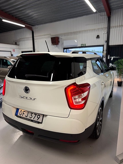 SsangYong Tivoli 11 of 21
