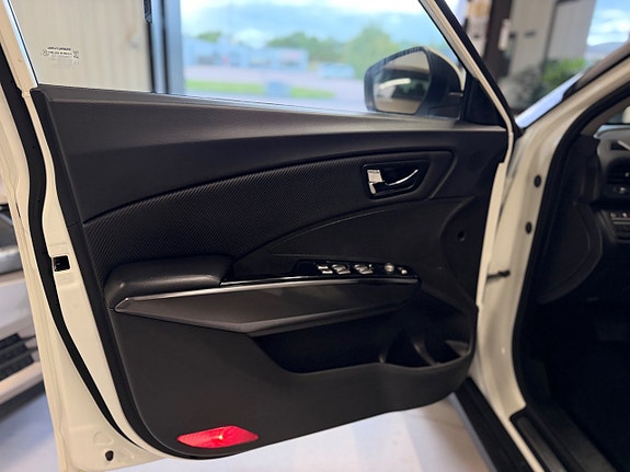 SsangYong Tivoli 13 of 21