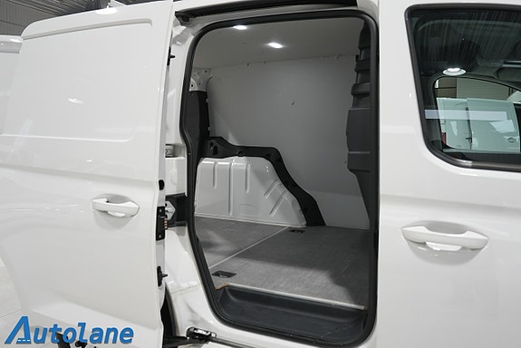 Volkswagen Caddy 13 of 26