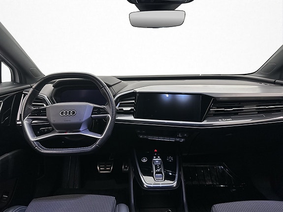 Audi Q4 e-tron 14 of 30