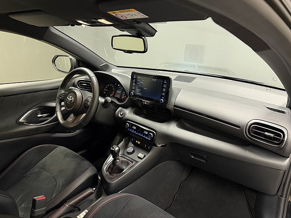 Toyota GR Yaris 13 of 15