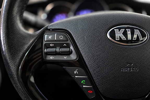 Kia Ceed 18 of 30