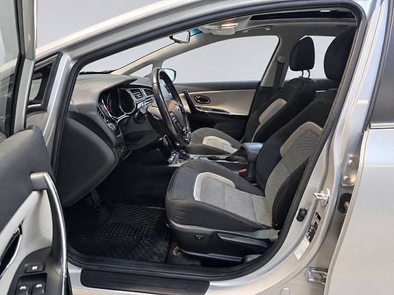 Kia Ceed 11 of 30