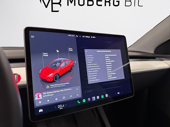 Tesla Model Y 18 of 19