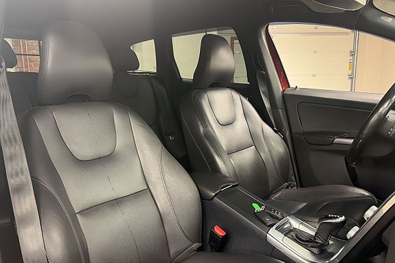 Volvo XC60 17 of 20