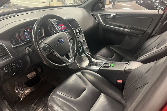 Volvo XC60 5 of 20