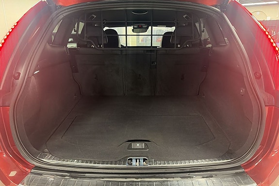 Volvo XC60 7 of 20