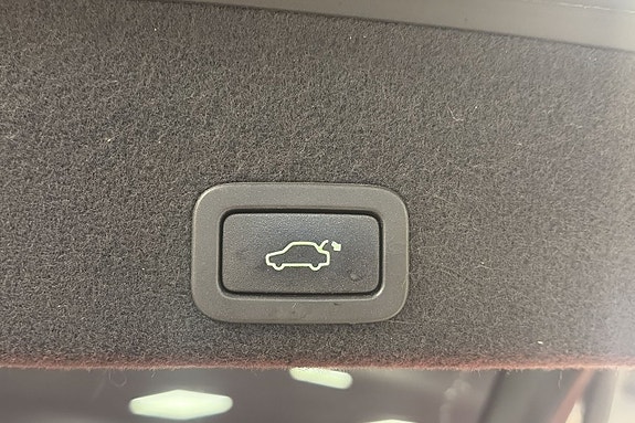 Volvo XC60 9 of 20
