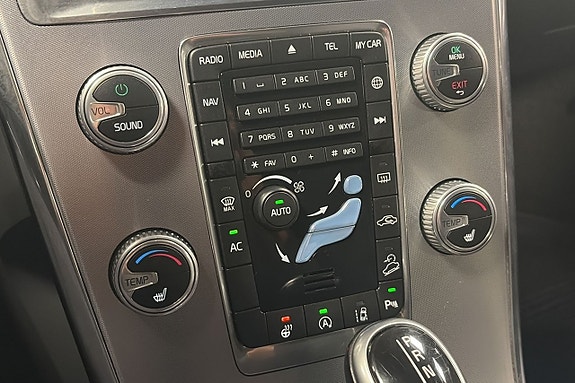 Volvo XC60 20 of 20
