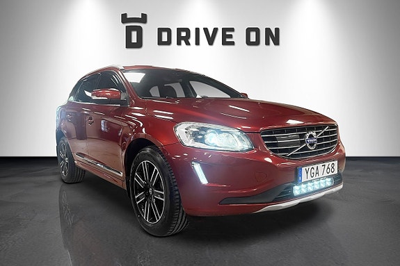 Volvo XC60 2 of 20