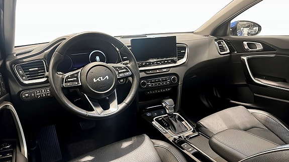 Kia Ceed 10 of 19