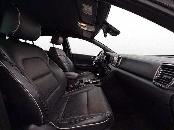 Kia Sportage 28 of 30