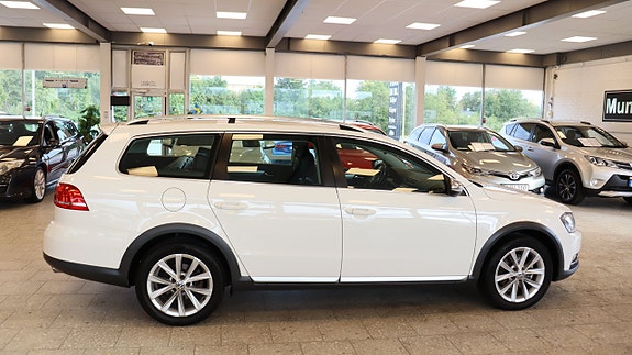 Volkswagen Passat Alltrack 5 of 19