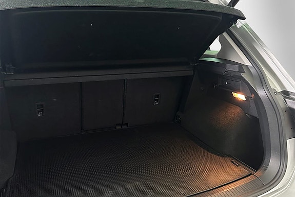 Volkswagen Tiguan 15 of 16