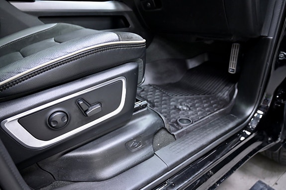 Dodge RAM 14 of 30