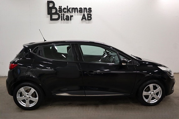 Renault Clio 7 of 14