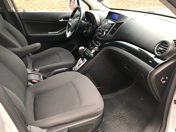 Chevrolet Orlando 14 of 18