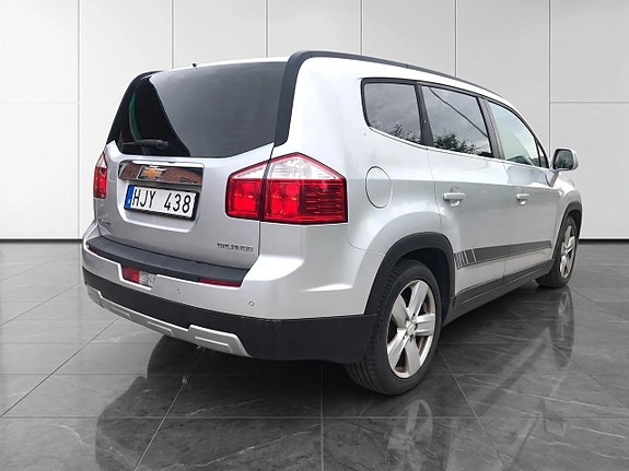 Chevrolet Orlando 2 of 18