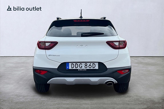 Kia Stonic 5 of 27