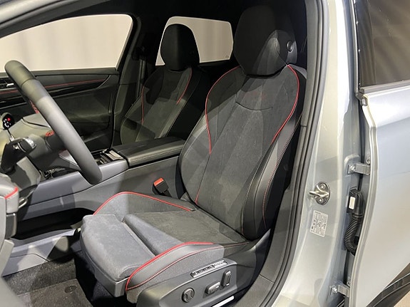 Volkswagen ID.7 10 of 18