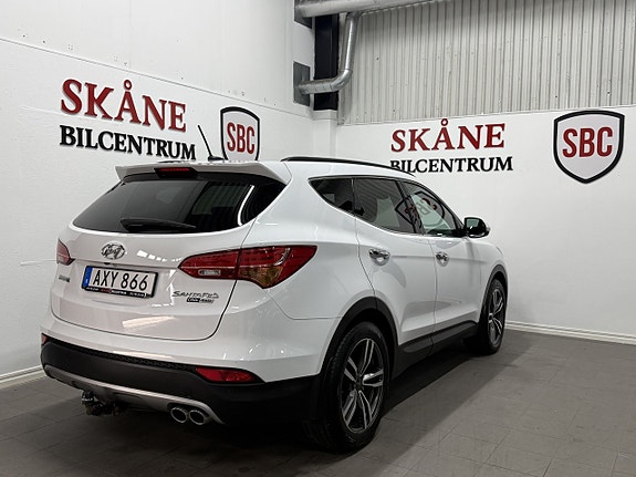 Hyundai Santa Fe 4 of 16