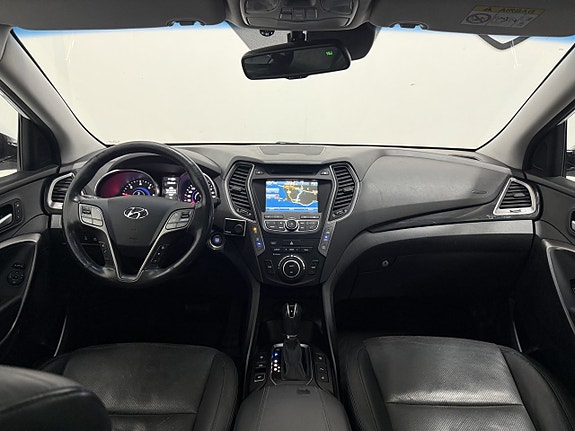 Hyundai Santa Fe 7 of 16