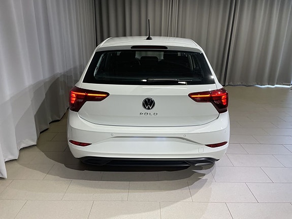 Volkswagen Polo 6 of 15