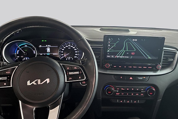 Kia Ceed 9 of 21
