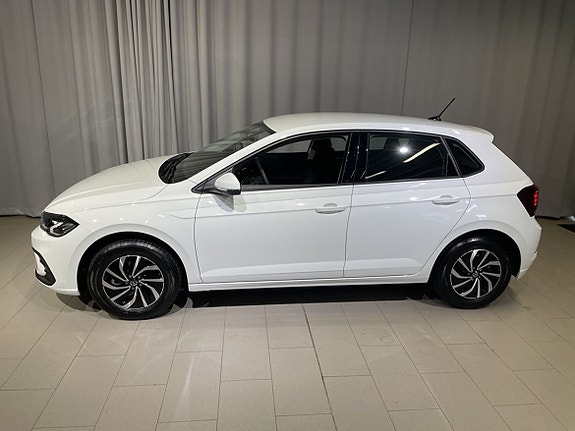Volkswagen Polo 3 of 15