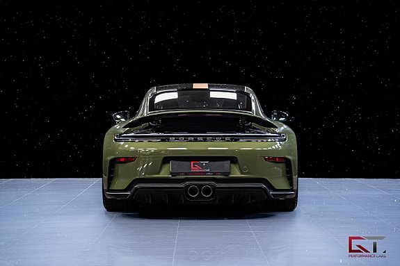 Porsche 911 9 of 24