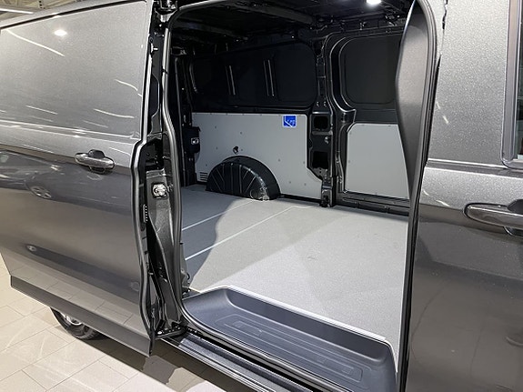 Volkswagen Transporter 13 of 14