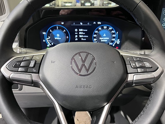 Volkswagen Transporter 7 of 14