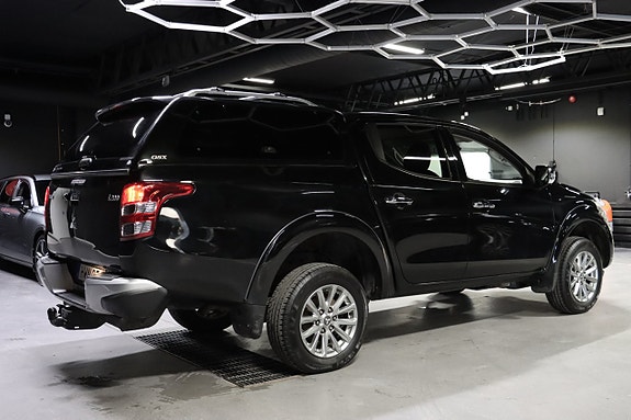 Mitsubishi L200 7 of 25